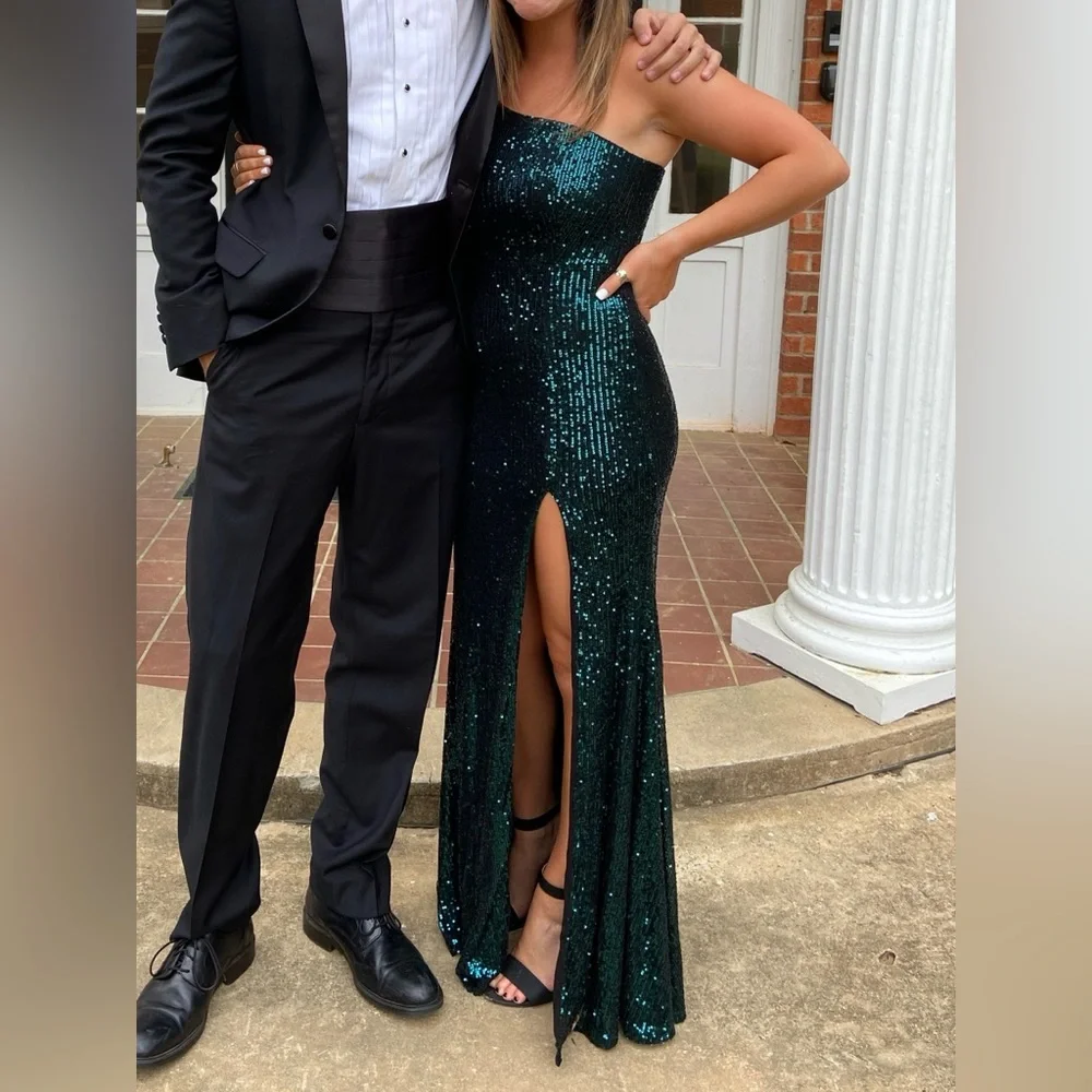 Hello Molly Dear Emilia A New Glow Sequin Maxi Dress Green - Picture 3 of 4